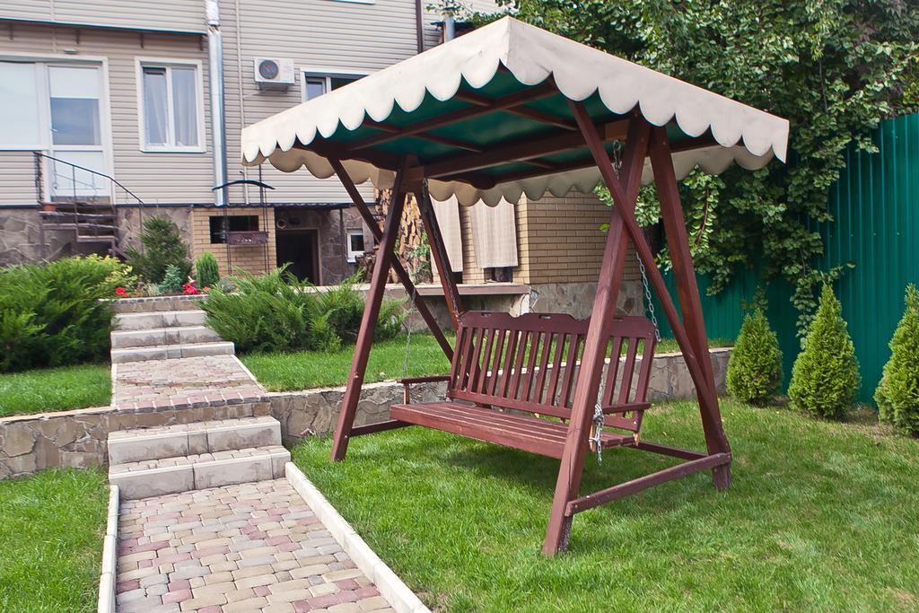 Mini Hotel Ryleev Харков Екстериор снимка