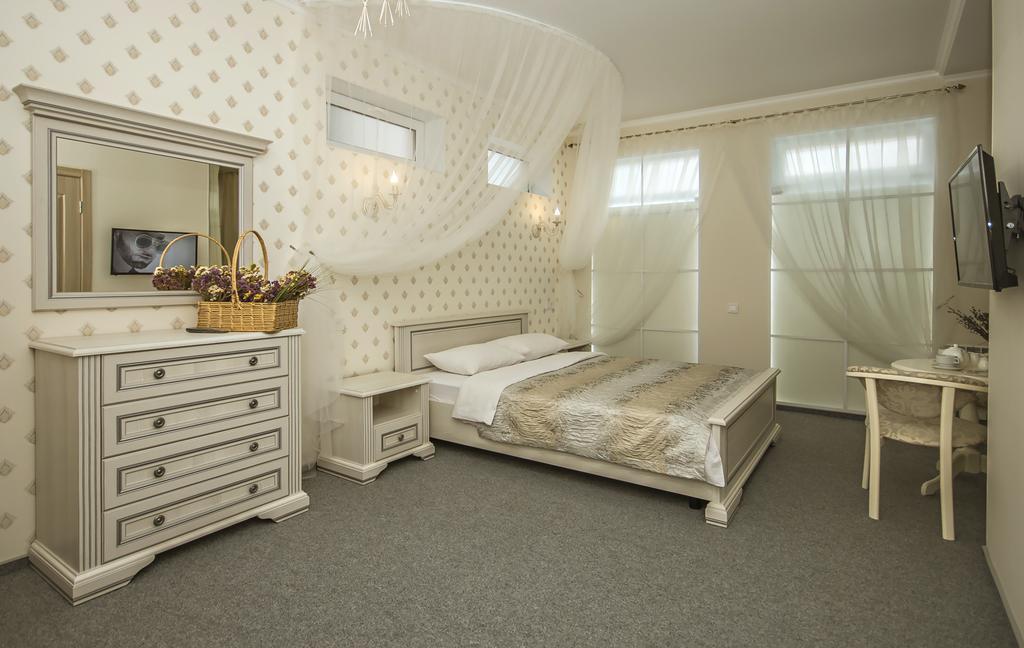 Mini Hotel Ryleev Харков Екстериор снимка