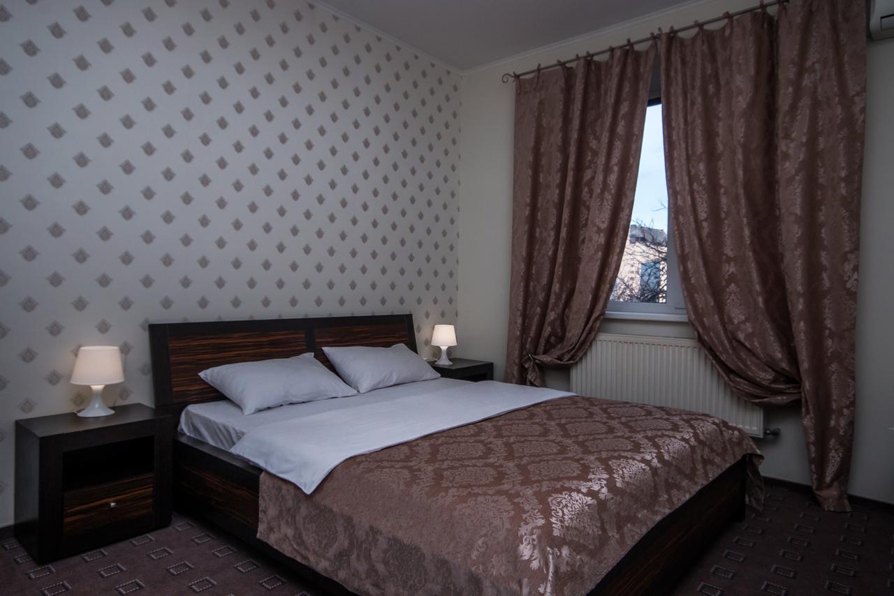 Mini Hotel Ryleev Харков Екстериор снимка