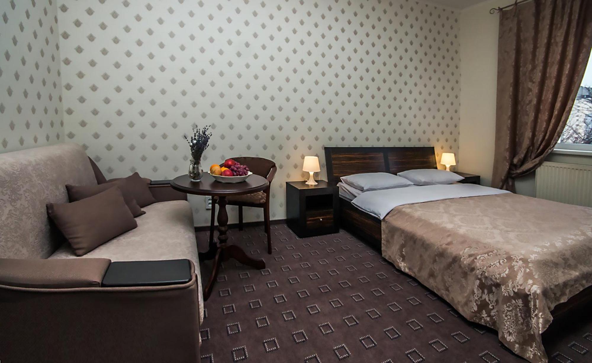 Mini Hotel Ryleev Харков Екстериор снимка