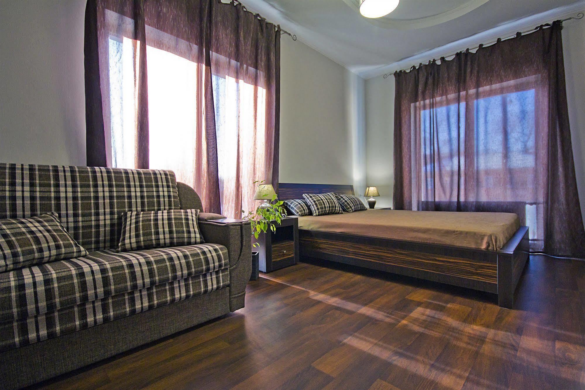 Mini Hotel Ryleev Харков Екстериор снимка