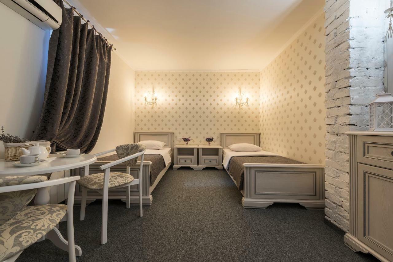 Mini Hotel Ryleev Харков Екстериор снимка